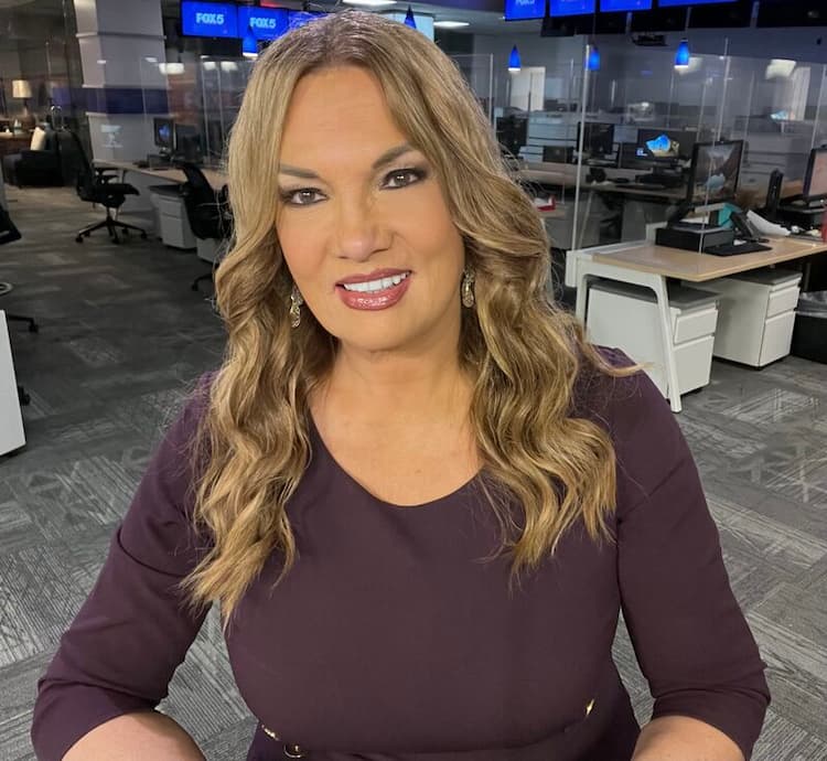 Lisa Evers, an American general assignment reporter for FOX 5 News, hosts the popular Street Soldiers with Lisa Evers radio and television program in New York City.